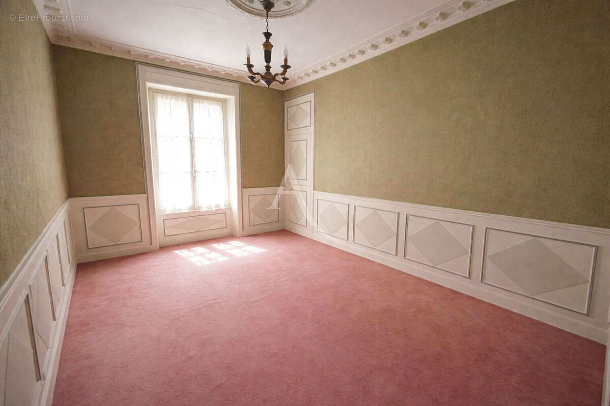 Maison à PRECIGNE
