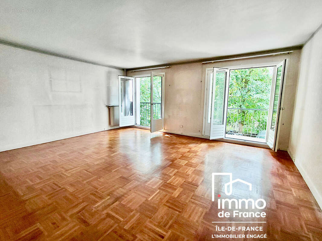 Appartement à VERSAILLES