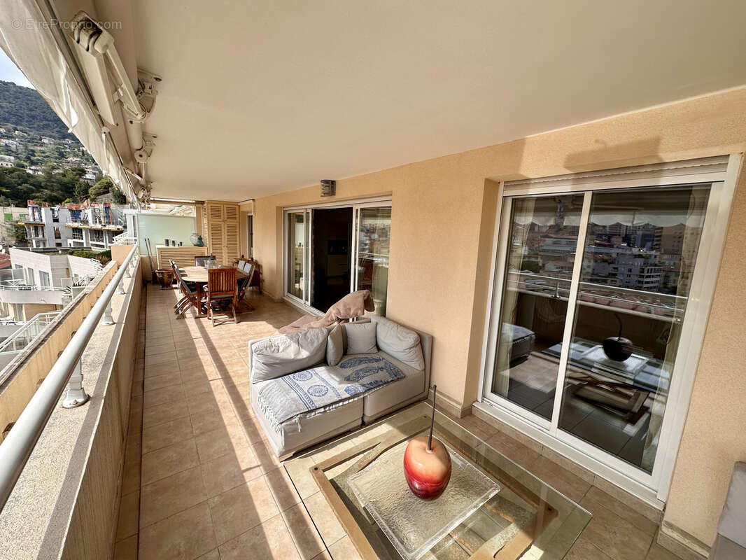 Appartement à BEAUSOLEIL