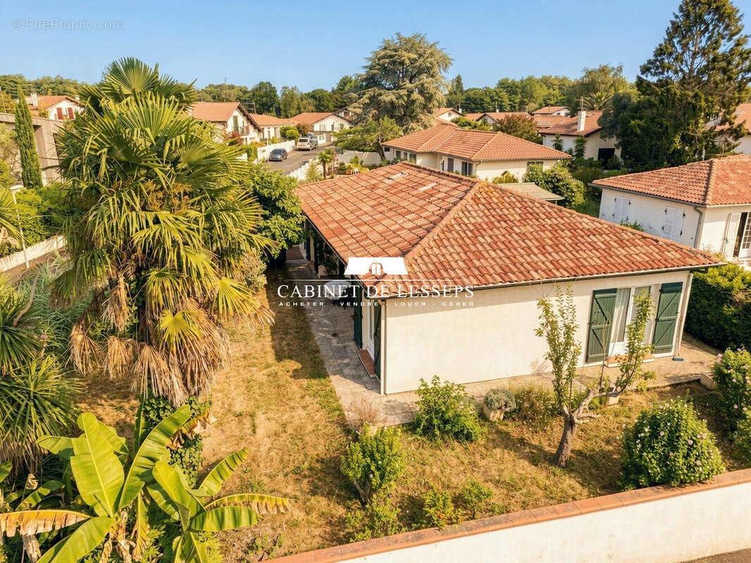 Maison 99 m² à Anglet  - photo 2