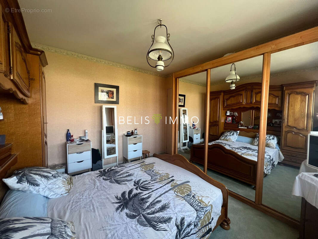 Maison à SAINT-PIERRE-DES-CORPS