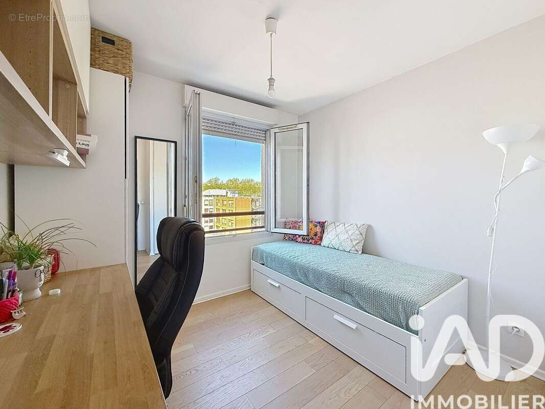 Photo 8 - Appartement à LYON-9E
