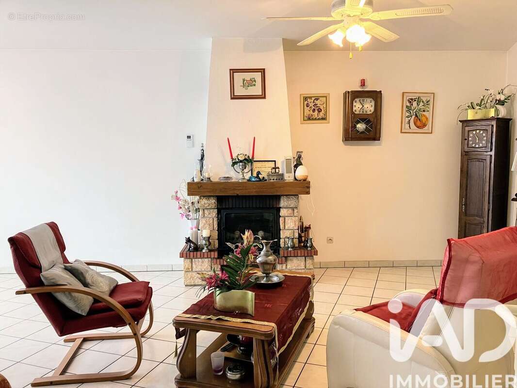 Photo 2 - Maison à REIMS