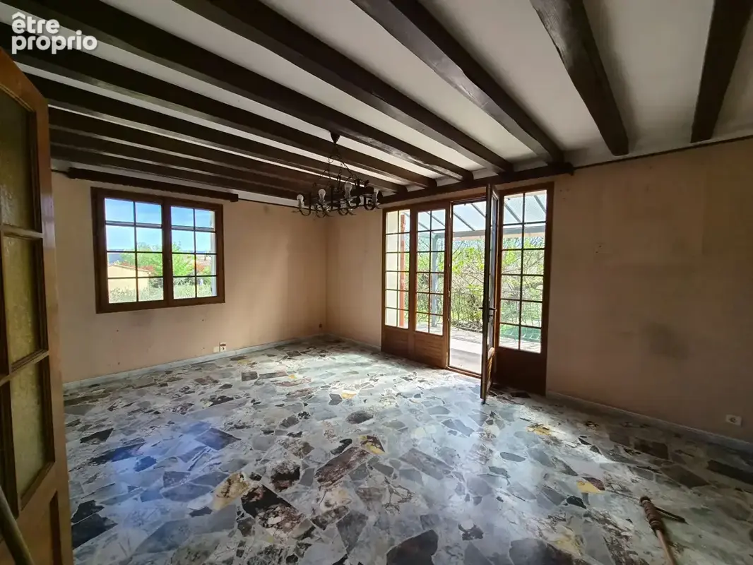 Maison  145m2 - terrain 1000m2 - dependances de 115m2 - photo 6
