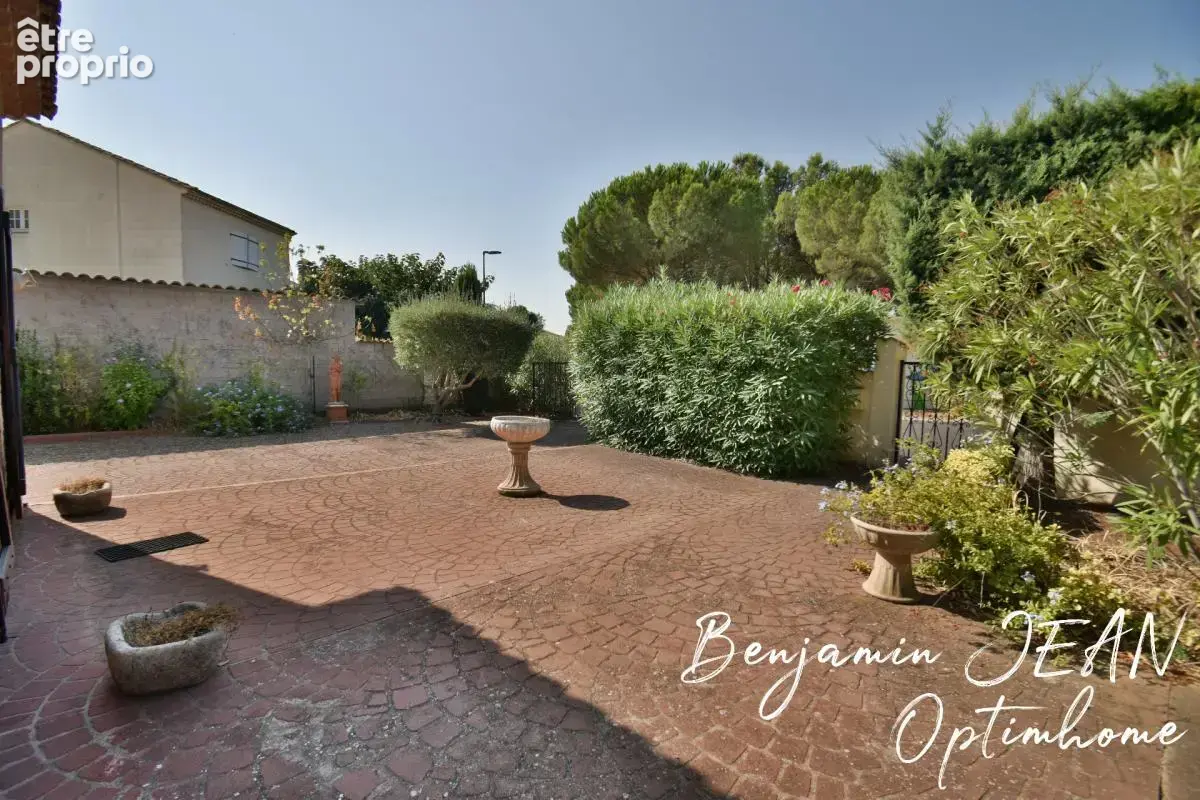 Sauvian – Maison de plain-pied 4 faces sur 715 m² avec garage et beau potentiel - photo 4