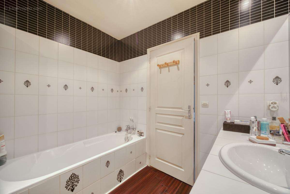 Appartement à CARRIERES-SUR-SEINE