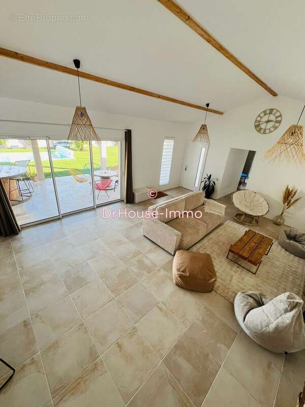 Maison à SAINT-LAURENT-DES-VIGNES