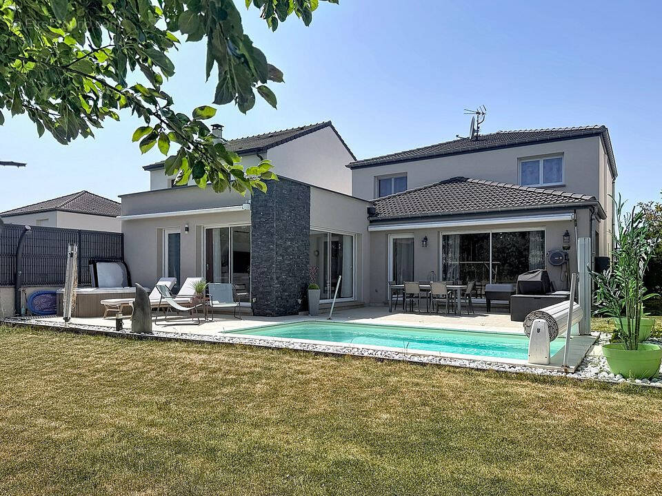 Maison à HETTANGE-GRANDE