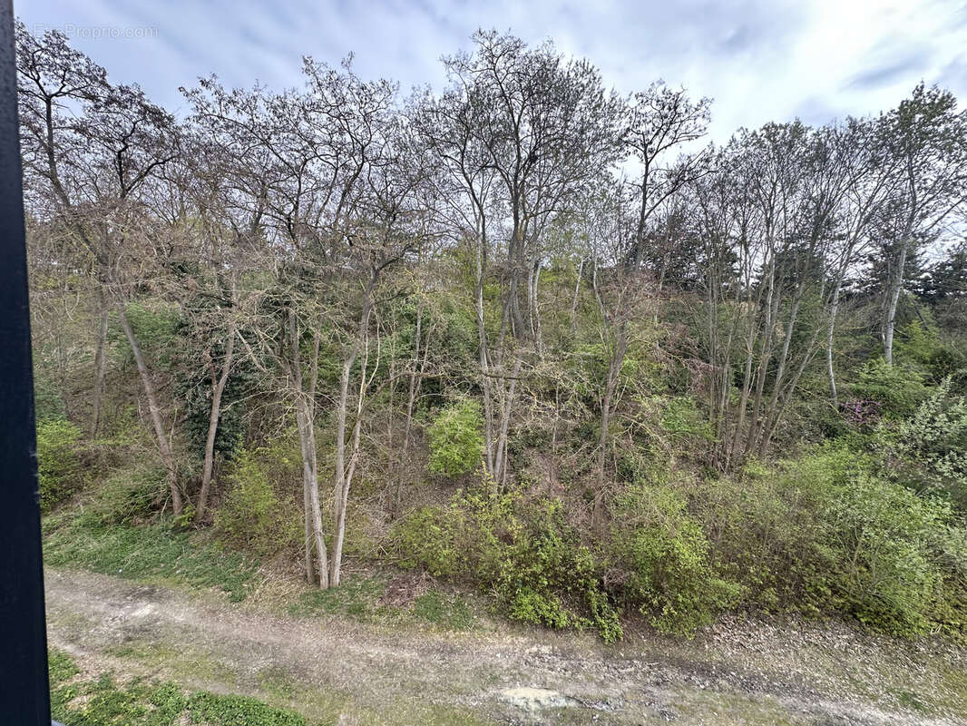 Appartement à STAINS