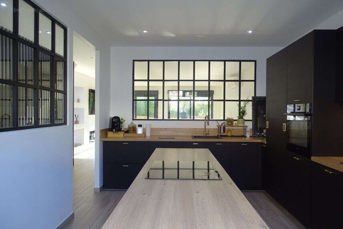 Maison à BONNEUIL-SUR-MARNE