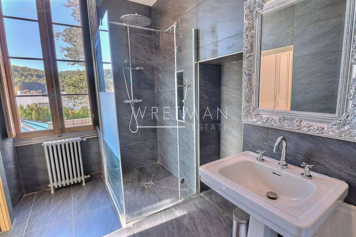 Maison à DRAGUIGNAN