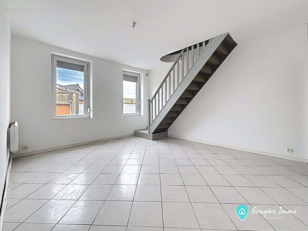 Maison 90 m² à Hirson  - photo 3