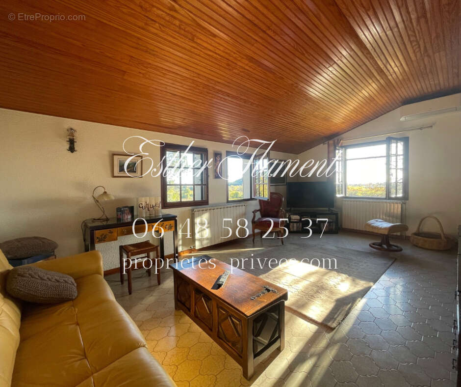 Maison à BOISSET-ET-GAUJAC