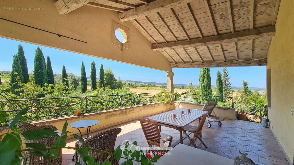 Mas de caractère avec domaine de 2,46 hectares et piscine à 8 km d'Uzès - photo 15
