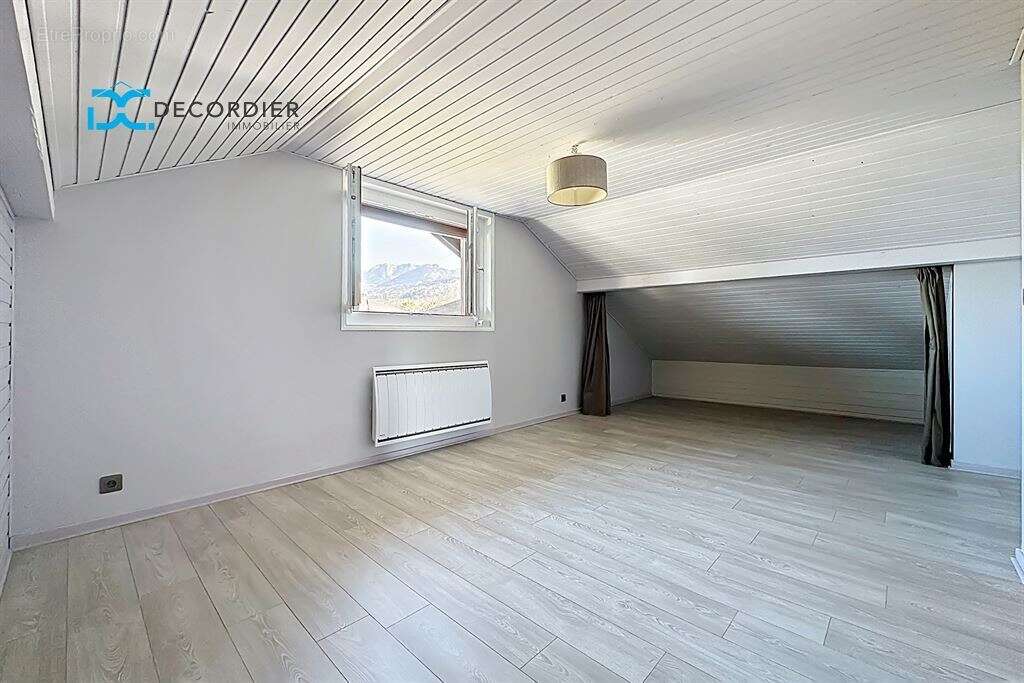 Neuvecelle maison 6 ch au calme - photo 17