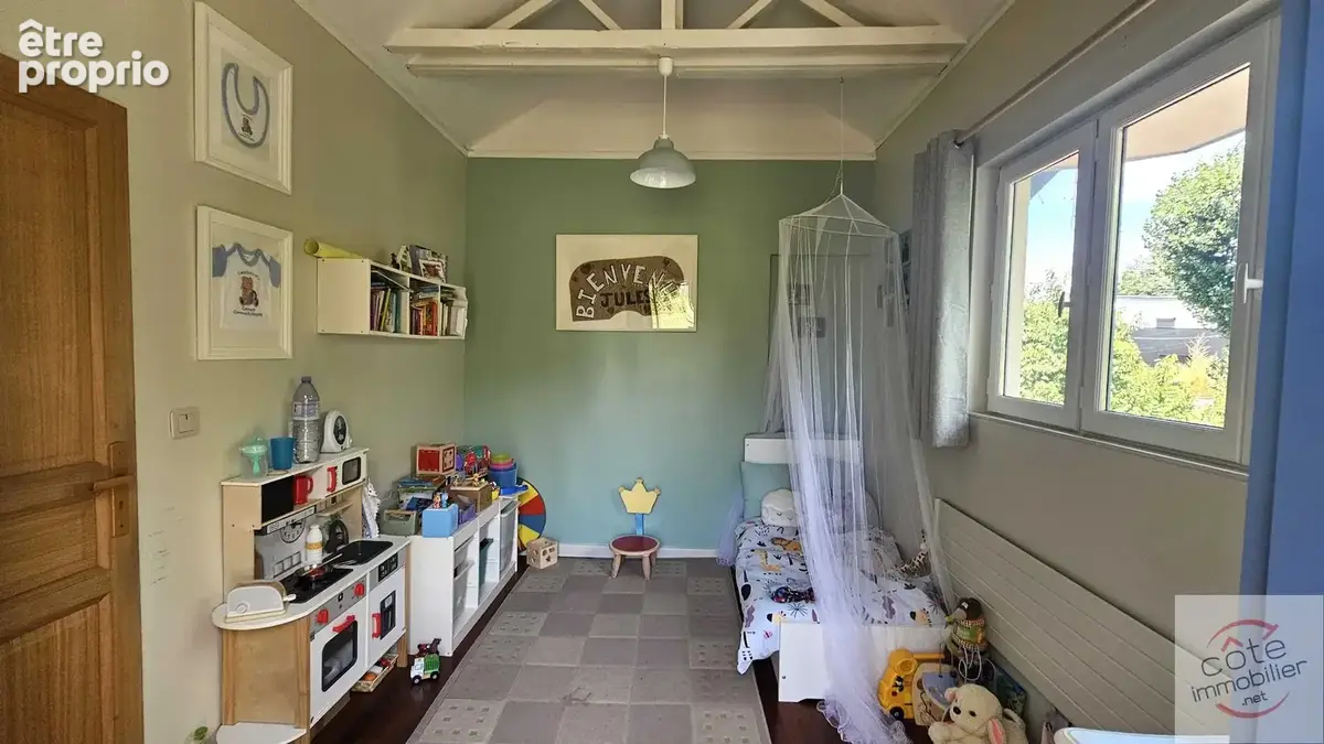 COUP DE COEUR pour cette maison de 131m² sur 2 niveaux, élevée sur un ilot de verdure de 300m² - photo 10