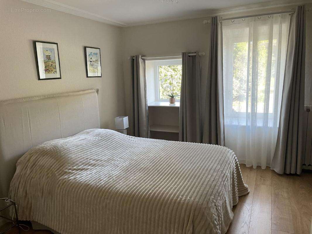 Maison à SAINT-AGNANT-DE-VERSILLAT