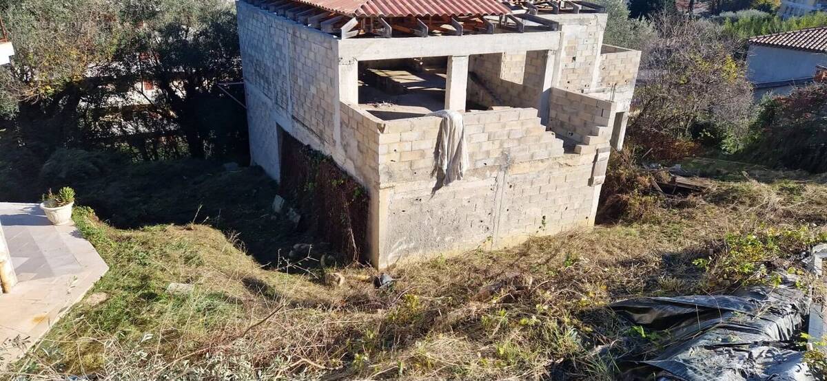 Maison à GRASSE