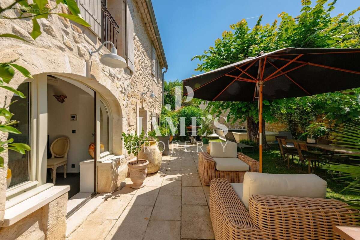 Maison à PARADOU