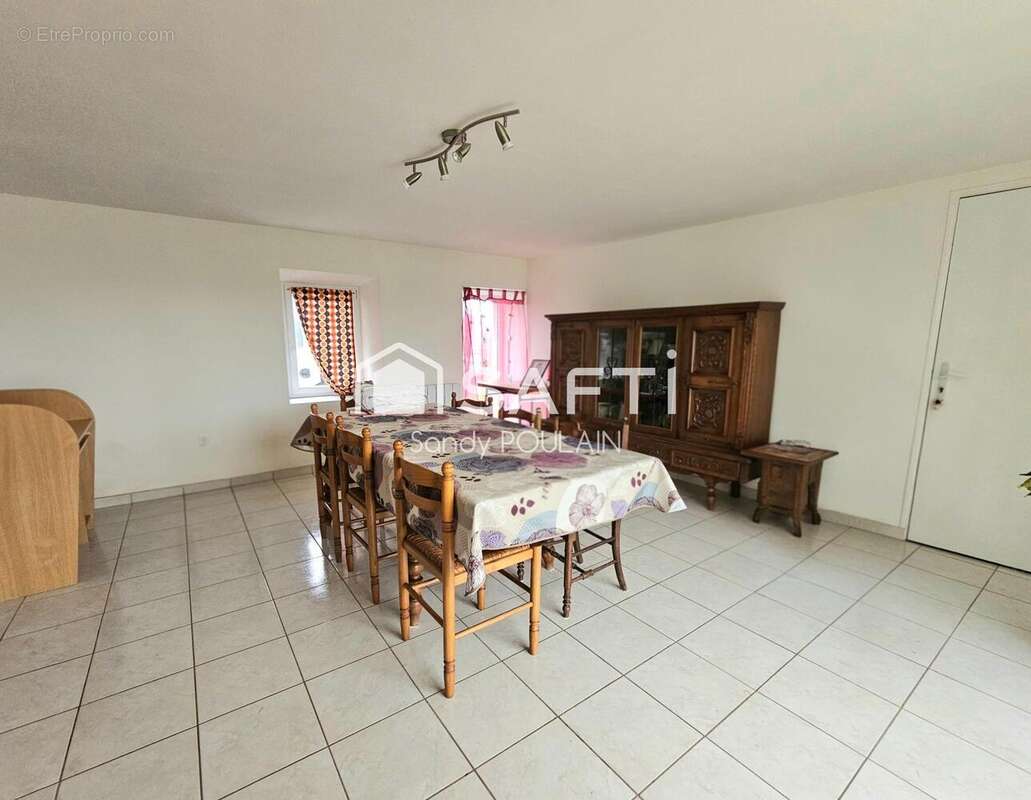 Maison 101 m² à Lolif  - photo 2
