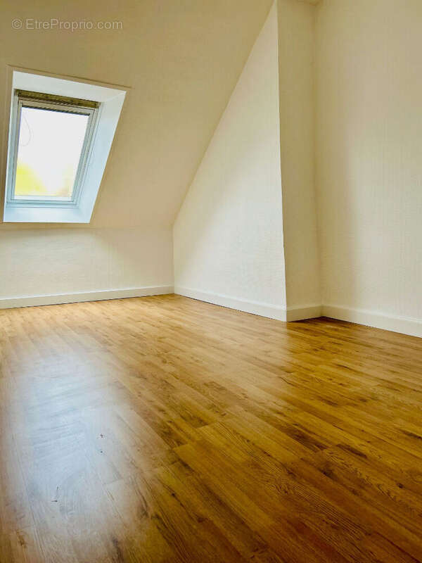 Appartement à PARAY-LE-MONIAL