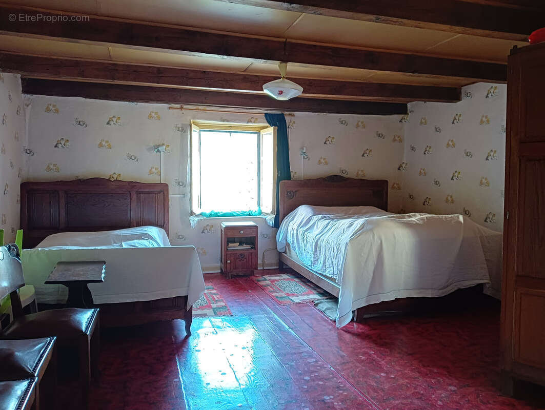 Maison à FOUGEROLLES