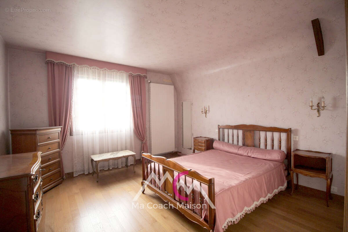 Maison à PLESSE