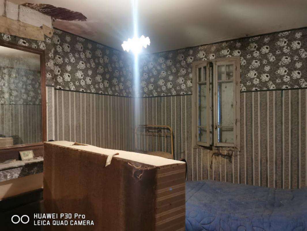 Maison à VILLEGOUGE