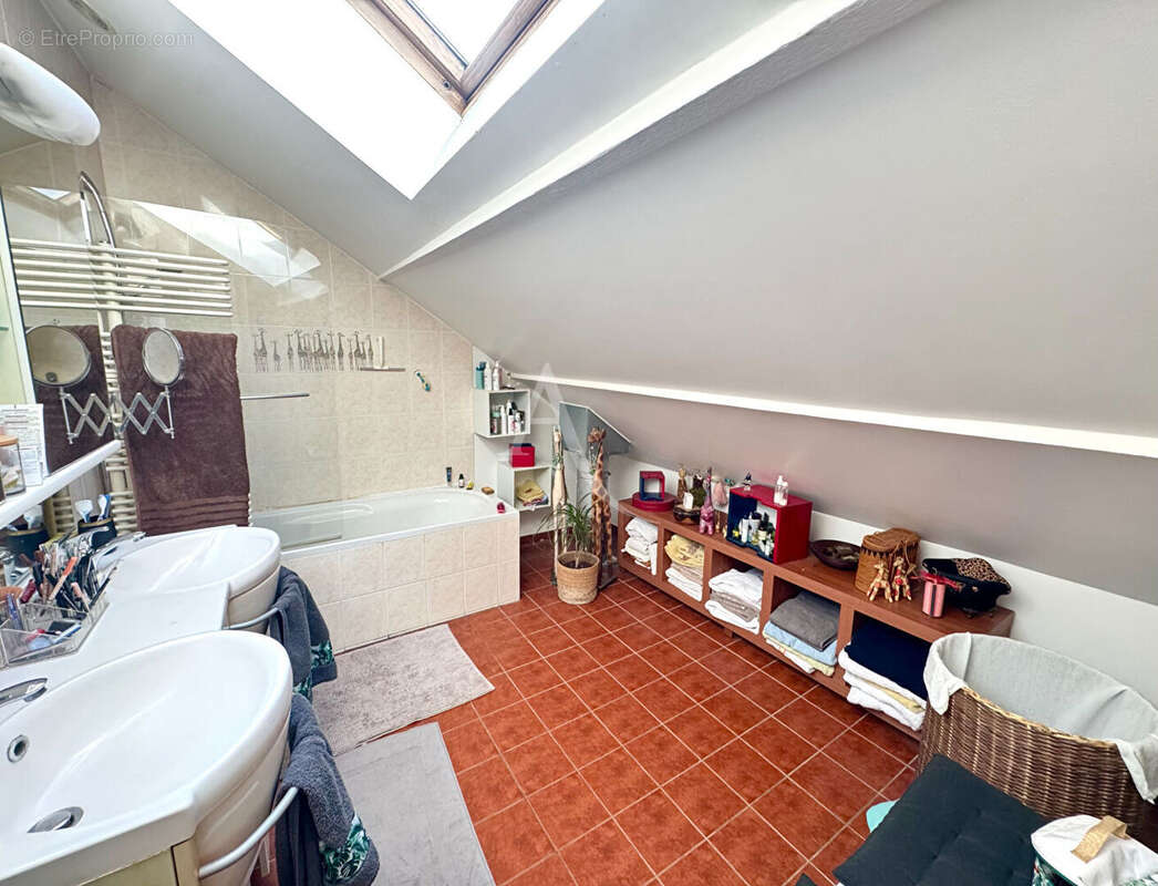 Maison à FONTENAY-SOUS-BOIS