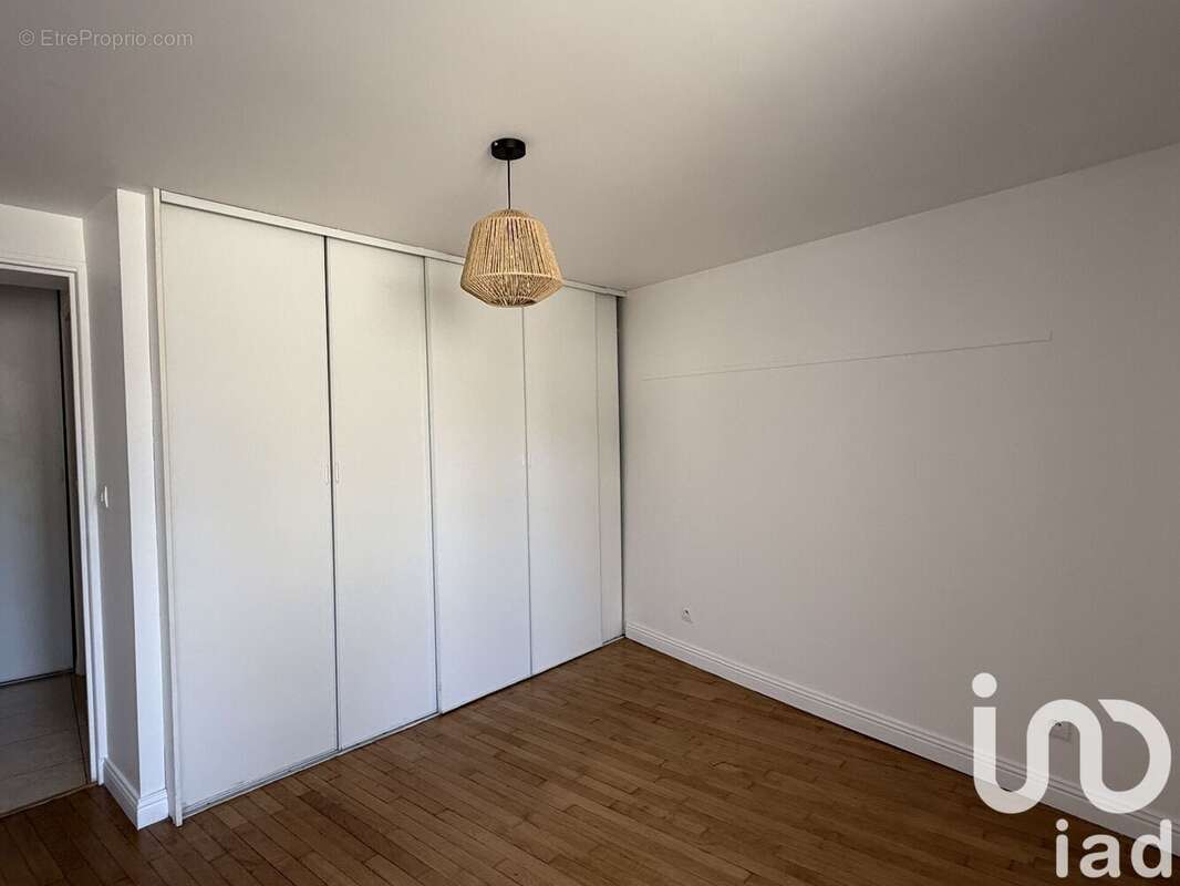 Photo 5 - Appartement à LE PERRAY-EN-YVELINES