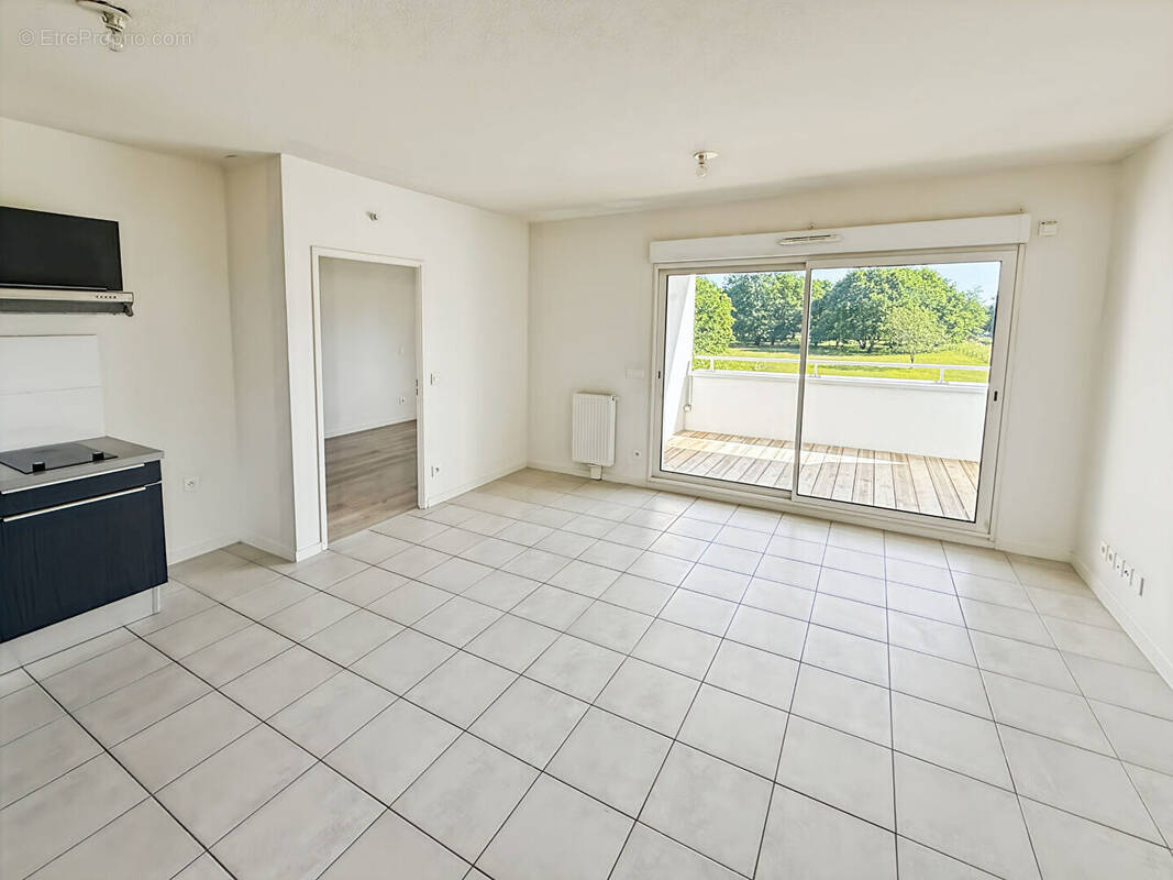 Appartement à VILLENAVE-D'ORNON