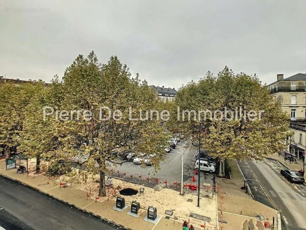 Commerce à PERIGUEUX
