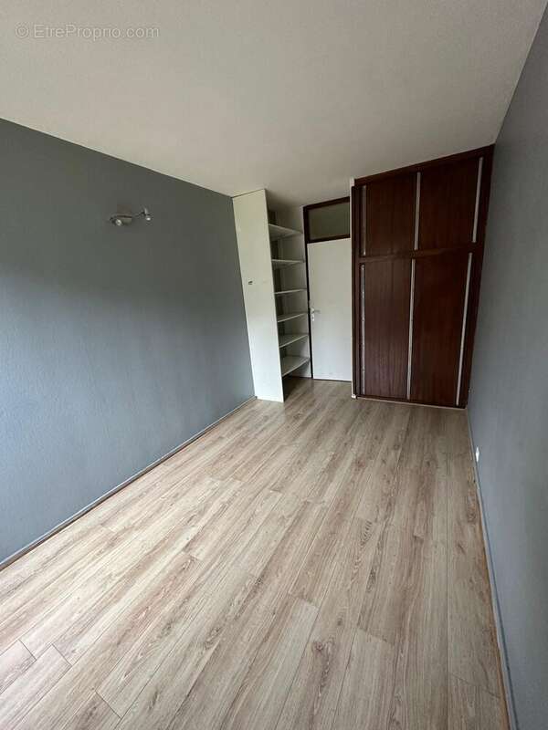 Appartement 56 m² à Cluses  - photo 5