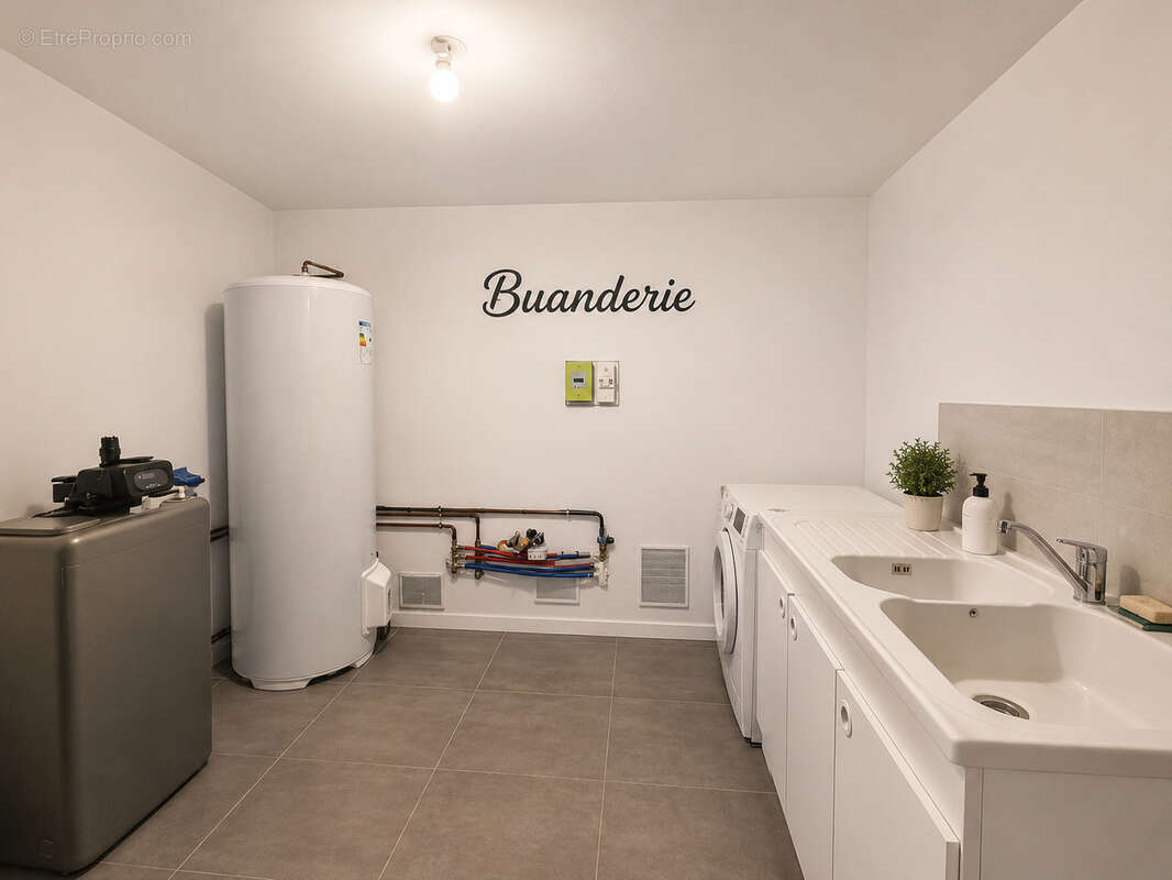 Maison 4 Chambres - Grand garage - Idéal Primo-accédant - photo 11