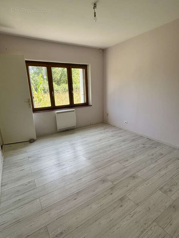 Maison à LES RESSUINTES