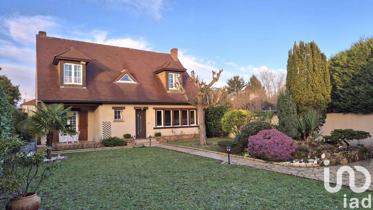 Photo 1 - Maison à BOISSY-SAINT-LEGER