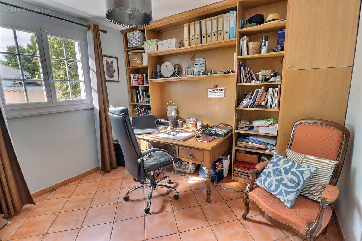 Maison à SAINT-GENIES-DES-MOURGUES