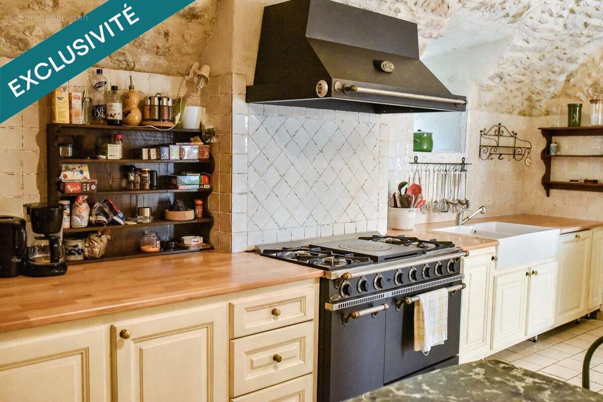 Photo 4 - Maison à LABASTIDE-DE-VIRAC