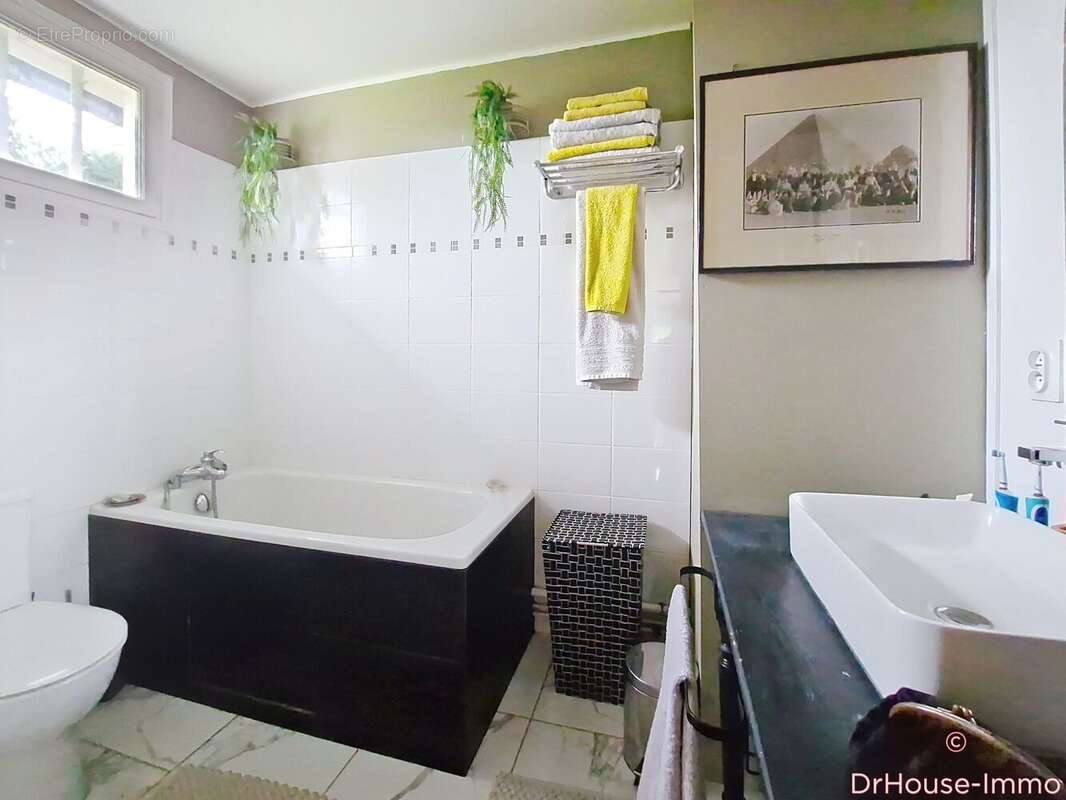 Maison 104 m² à Le Fournet  - photo 44