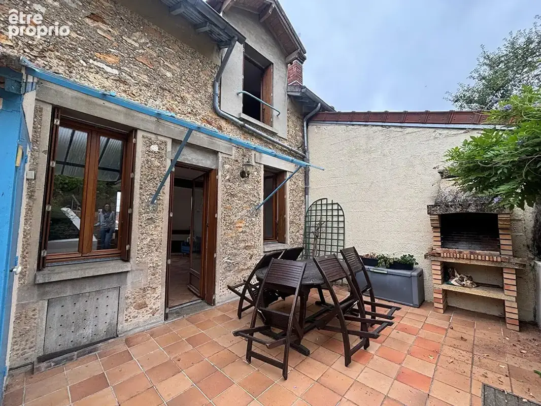 Maison à COULOMMIERS