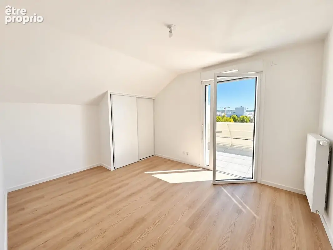 Appartement 4 pièces 107 m² à vendre à Bordeaux (33000) - photo 4