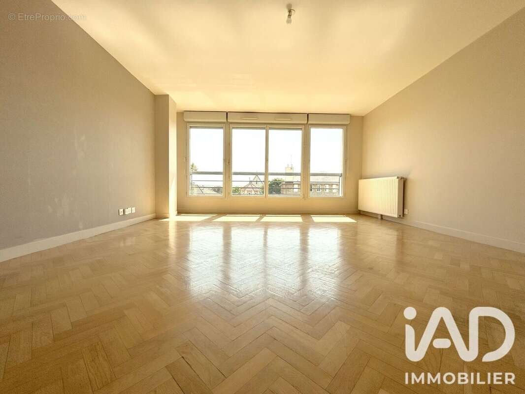 Photo 2 - Appartement à VERSAILLES