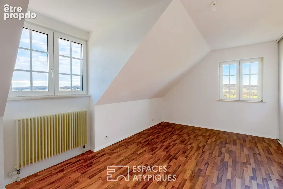 Maison avec vue dégagée à deux pas de la frontière Suisse - photo 10