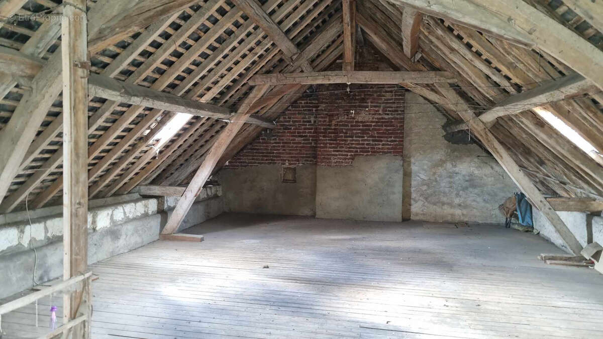 Maison à SAINT-CALAIS