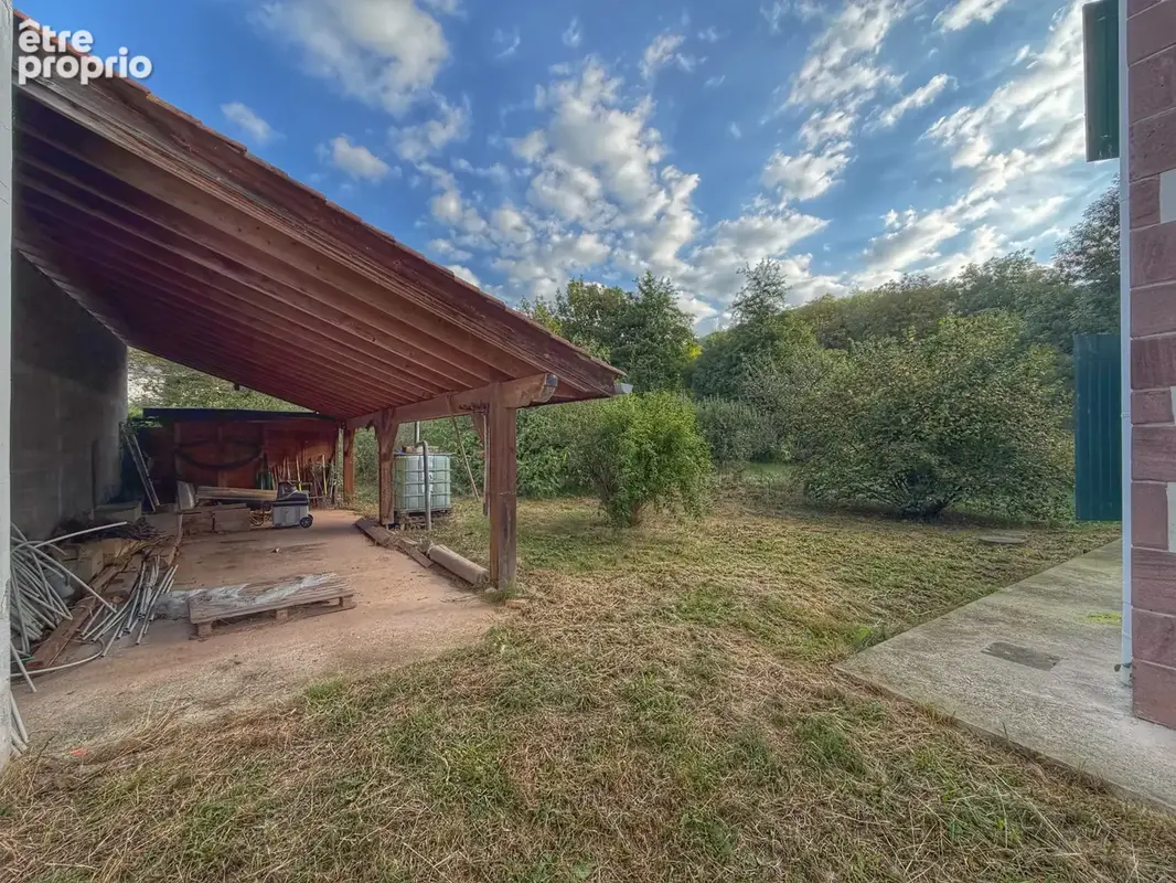 Maison d'habitation sur un terrain de 3036m2 - photo 3