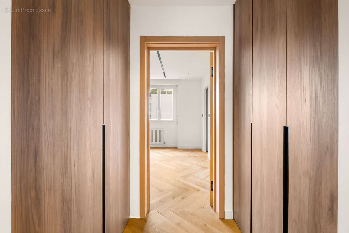Appartement à LYON-6E