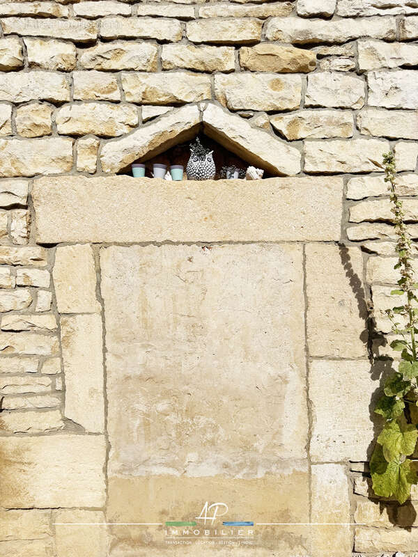 Maison de village avec jardin et garage - photo 12
