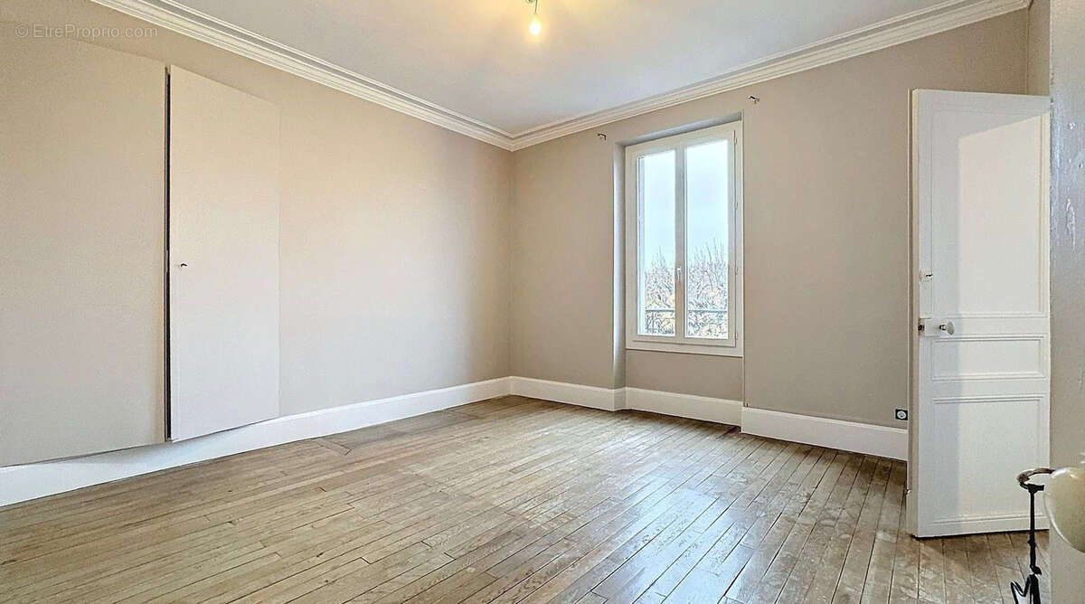 Maison à MILLY-LA-FORET