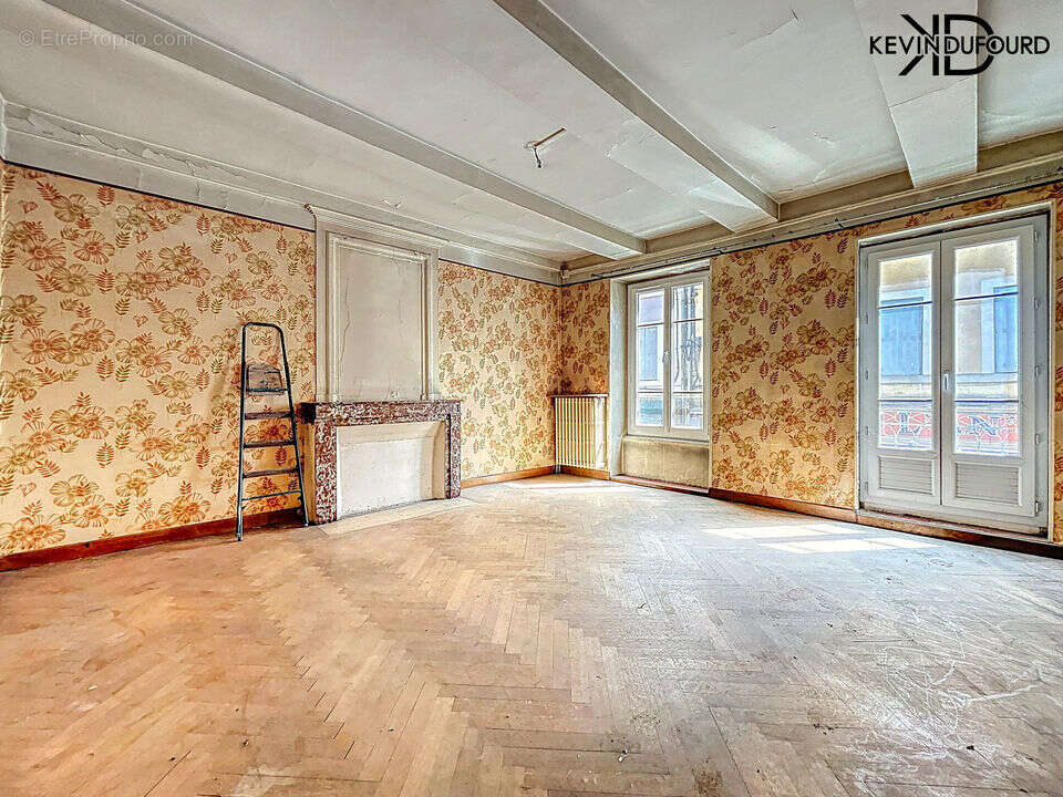Appartement à AUBENAS