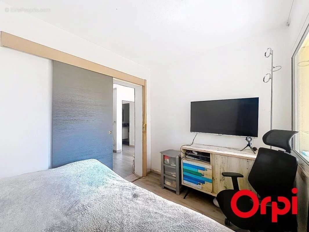 Mandelieu la napoule, quartier capitou : 3 pieces traversant de 61,24 m2, avec terrasse et jardin. parking en option - photo 11
